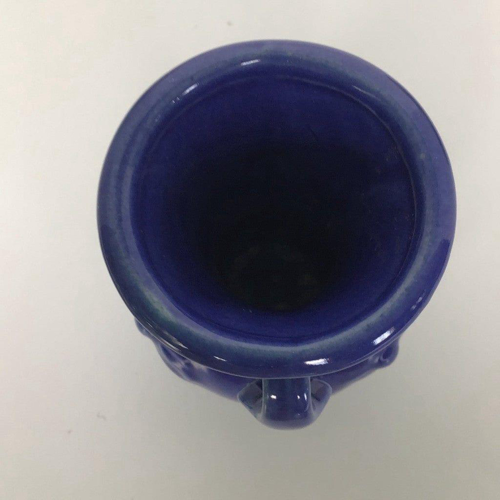 Vintage Shawnee Colbalt Vase with Embossed Flowers - Picture 7 of 7